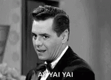 i-love-lucy-ricky-ricardo.gif