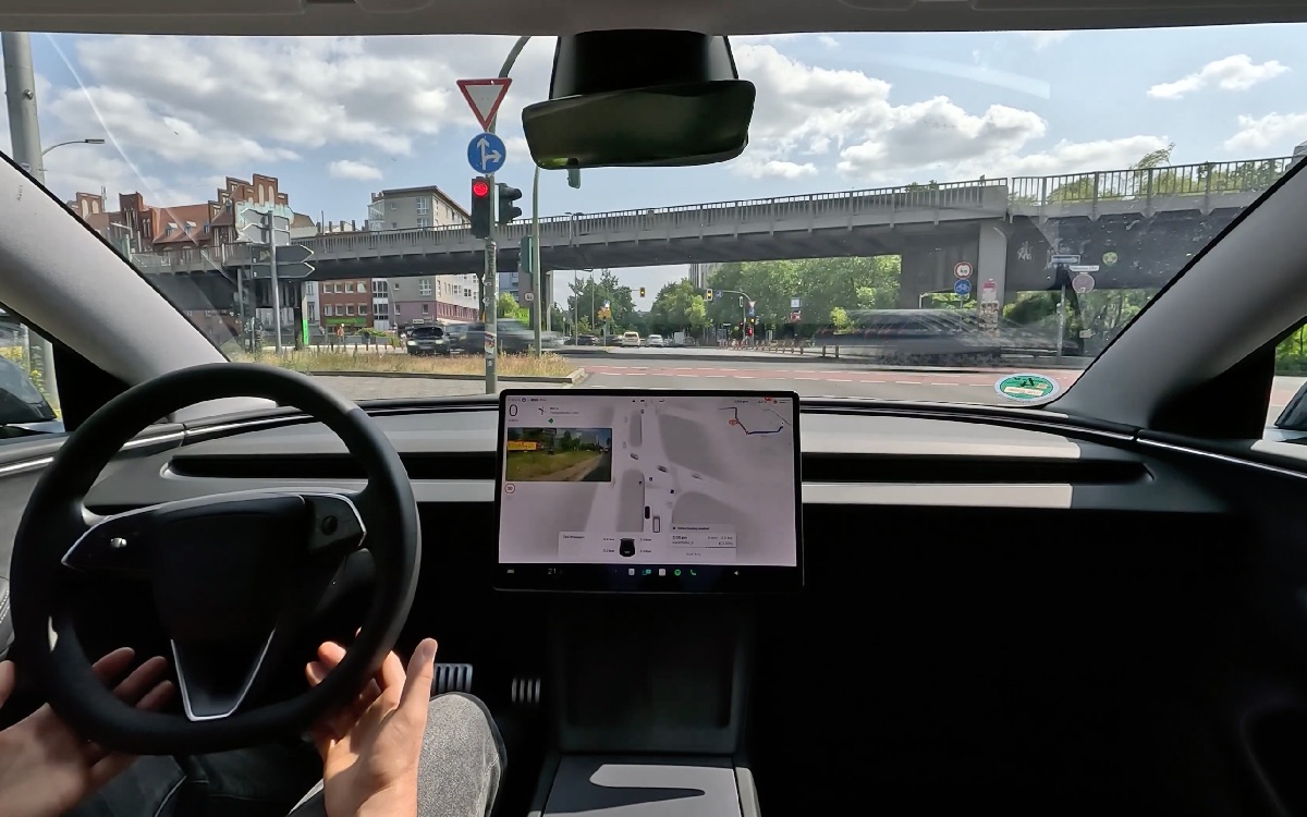 tesla-fsd-en-ville.jpg