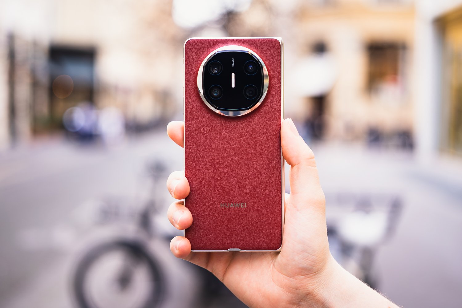 test-Huawei-Mate-X6-avis-ferme.jpg