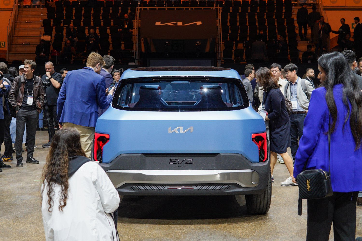 kia-ev2-arriere.jpg