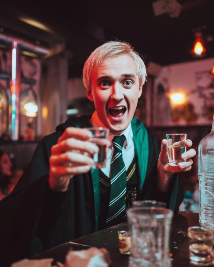 ca877_harrypotteraupub10.jpg