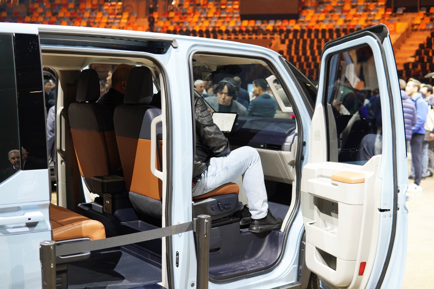 kia-passenger-pv5-habitacle.jpg