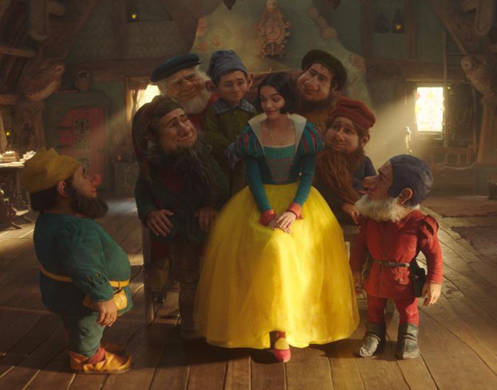 f0048_snowwhite2025.jpeg