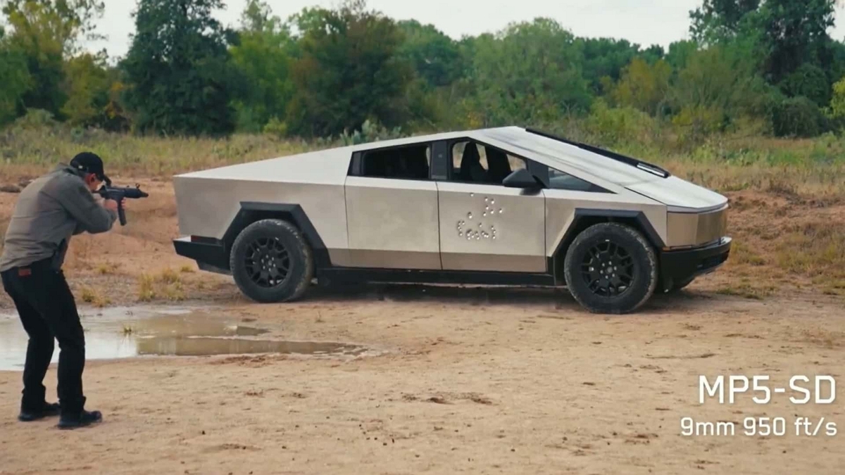 Cybertruck-8.jpg
