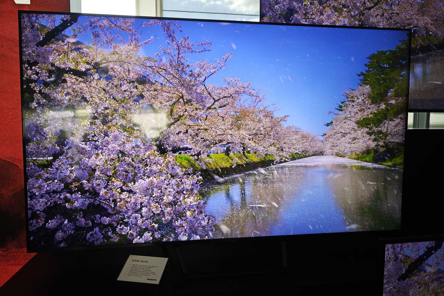 panasonic-tv-2025-oled-lcd-10.jpg