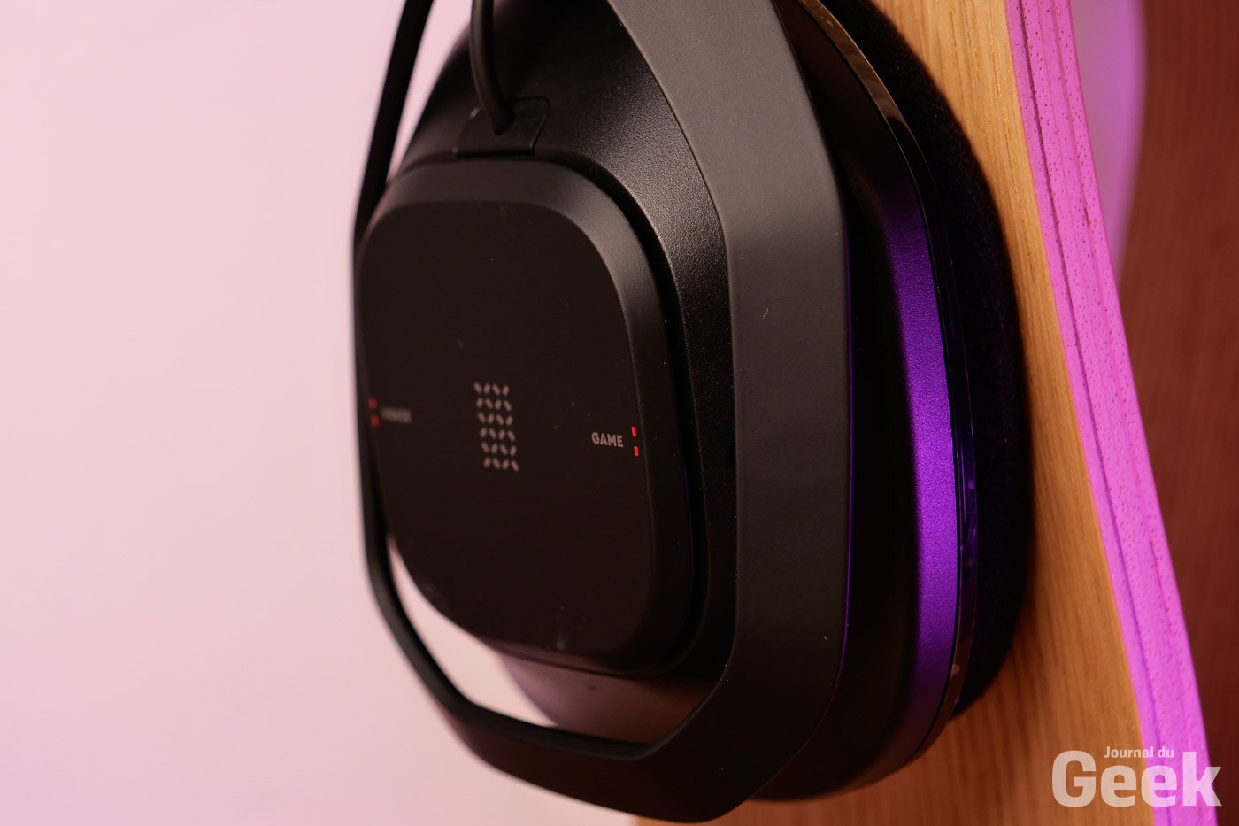 Logitech-Astro-A50-X-Live-08.jpg