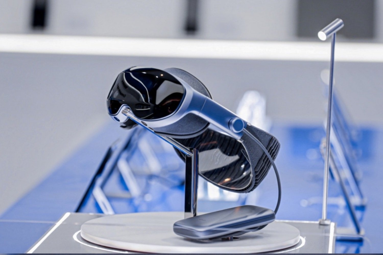 vivo-vision-2.jpg