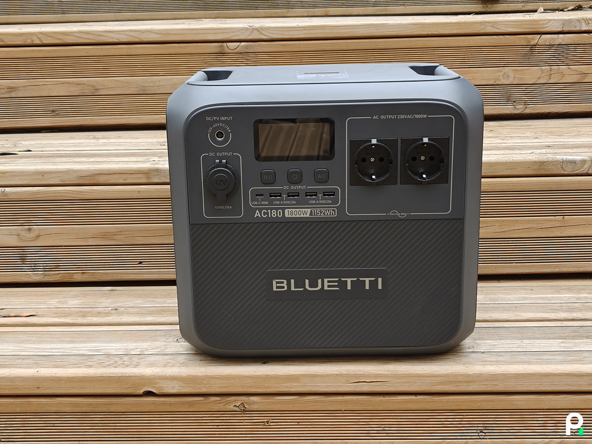 Bluetti-AC180-3.jpg