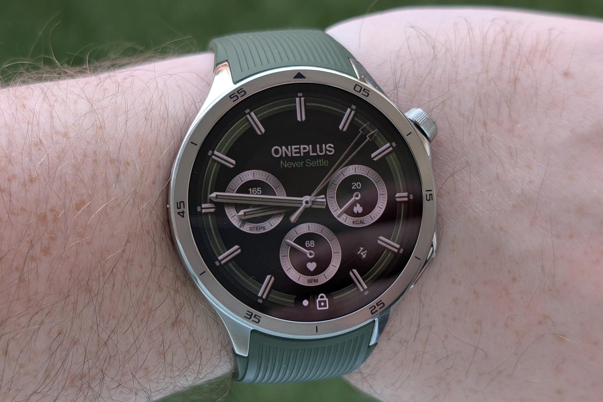 test-oneplus-watch-3.jpg