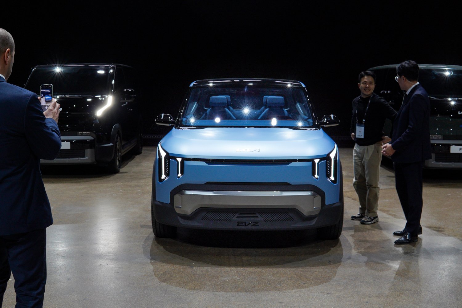 kia-ev2-avant.jpg