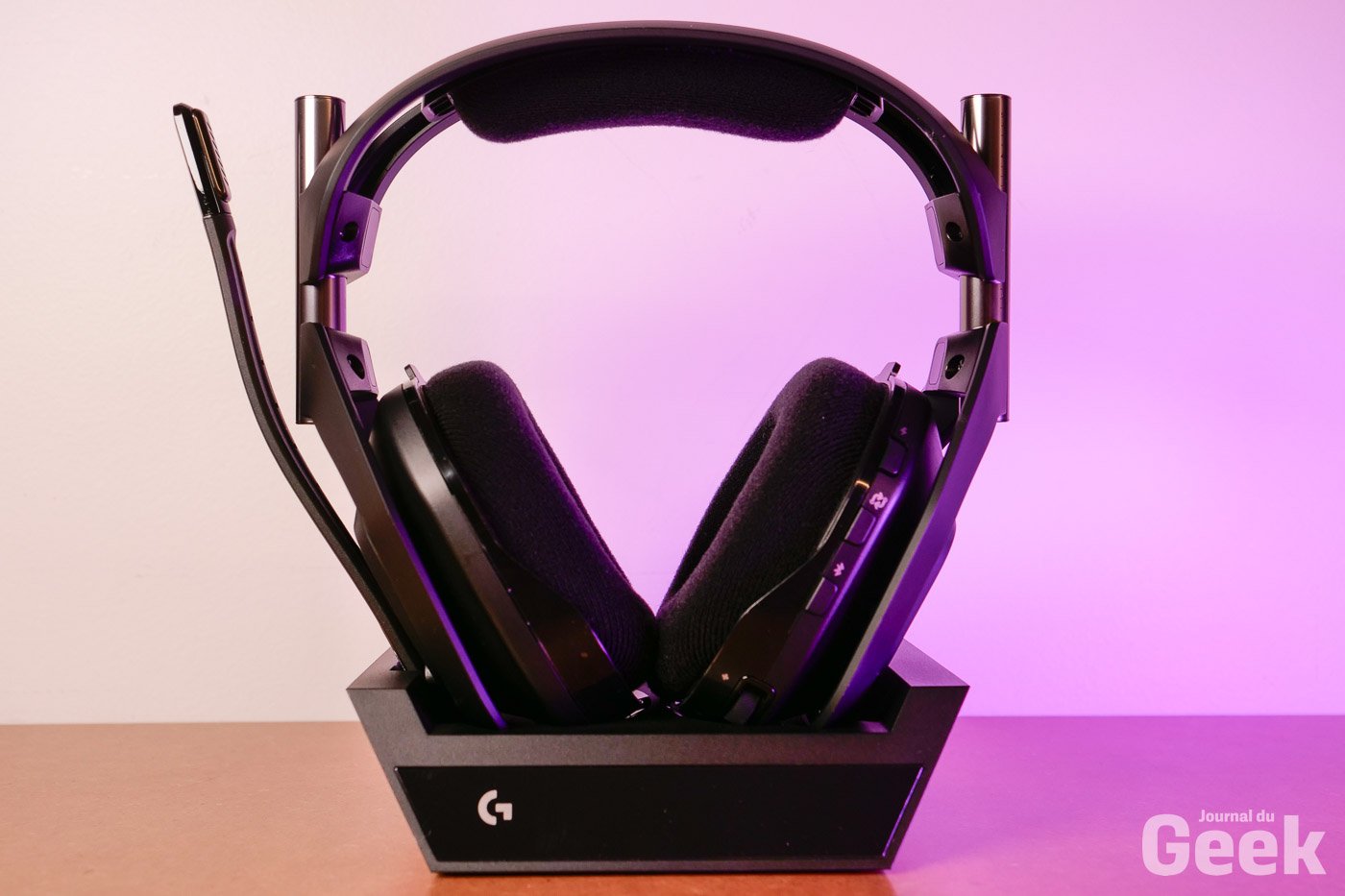 Logitech-Astro-A50-X-Live-03.jpg