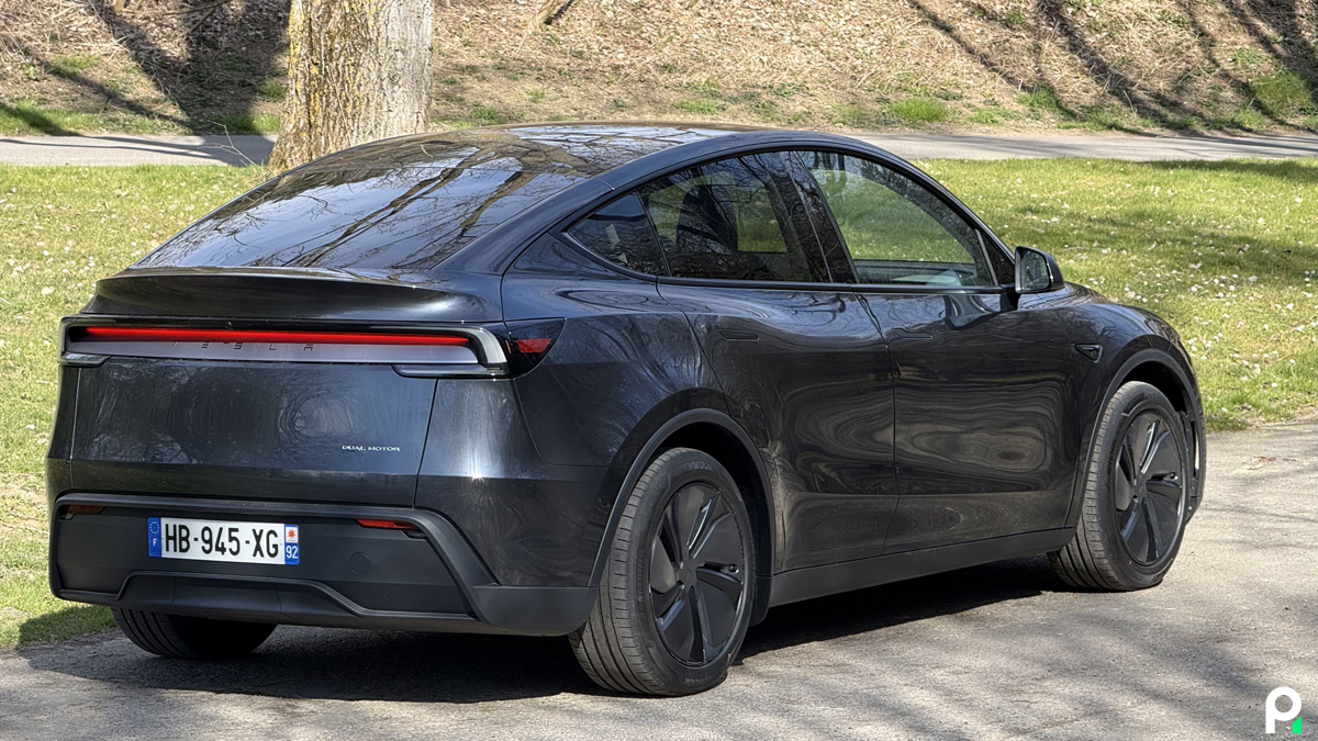 tesla-model-y-2025-photo-21.jpg
