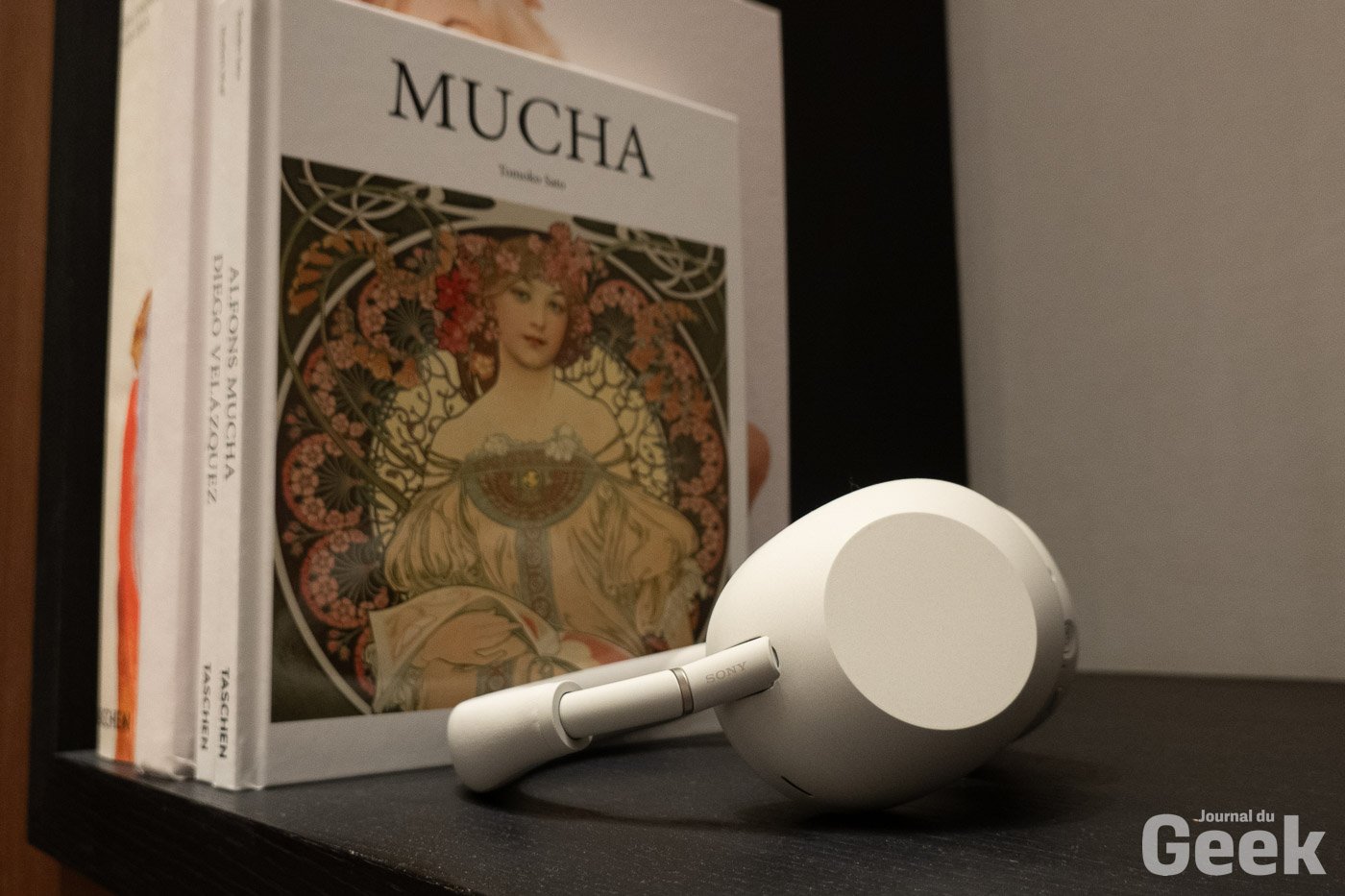 Sony-WH-1000X-M6-13.jpg