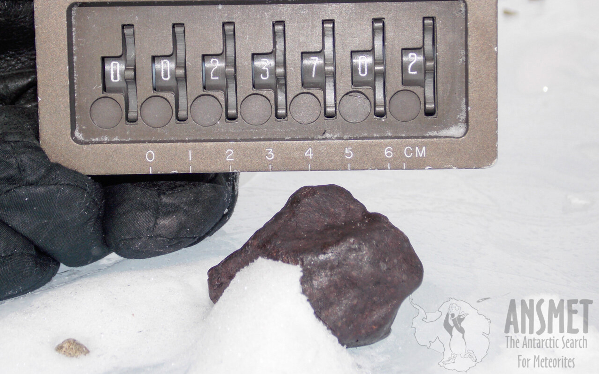 meteorite-antarctique.jpg