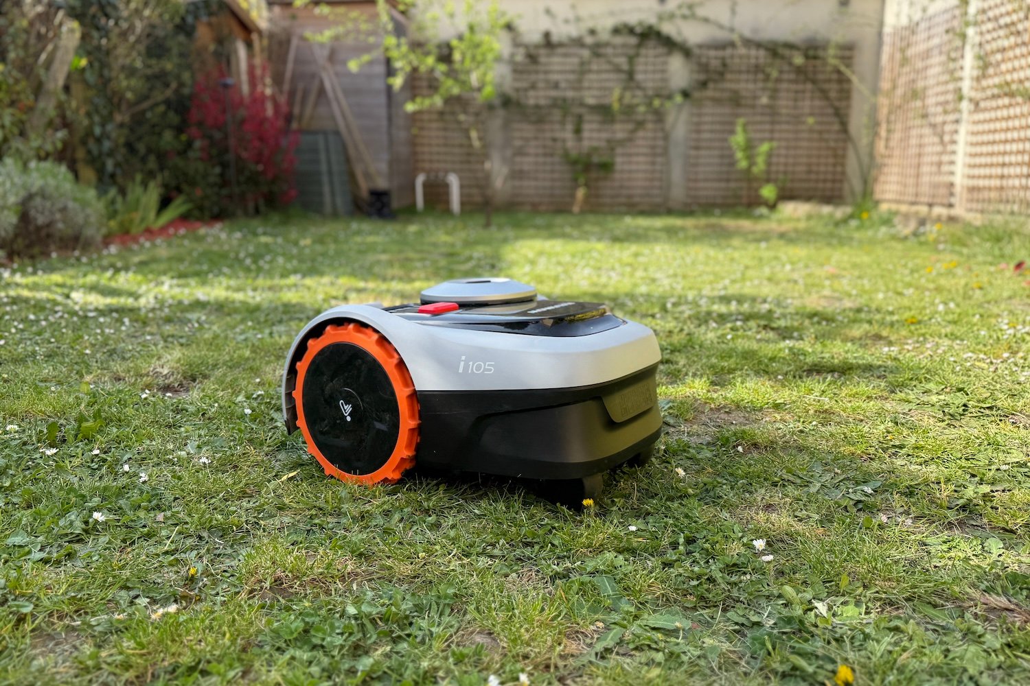 Test-Segway-Navimow-i105e-tondeuse-robot-1.jpg