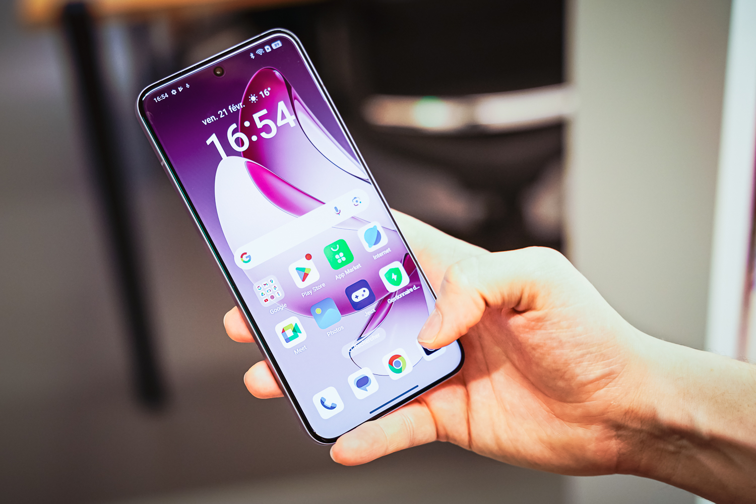Oppo-Reno-13-Pro-Prise-en-main-3.jpg