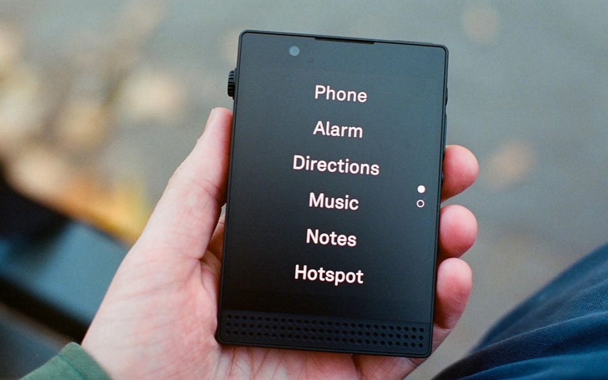 Light-Phone-3.jpg