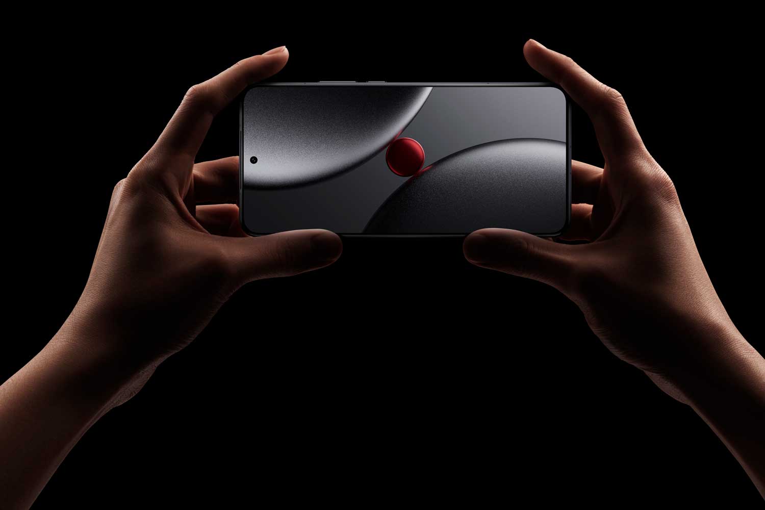 Xiaomi-15-Ultra-Handhold-04-R1-1.jpg