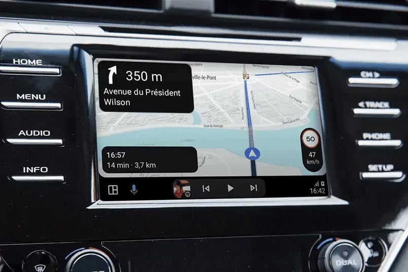 carplay-car-roole-map.jpg