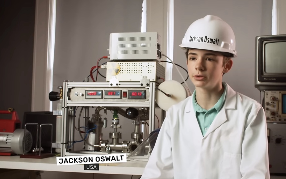 Jackson-Oswalt-Credits-Guinness-World-Records.jpg