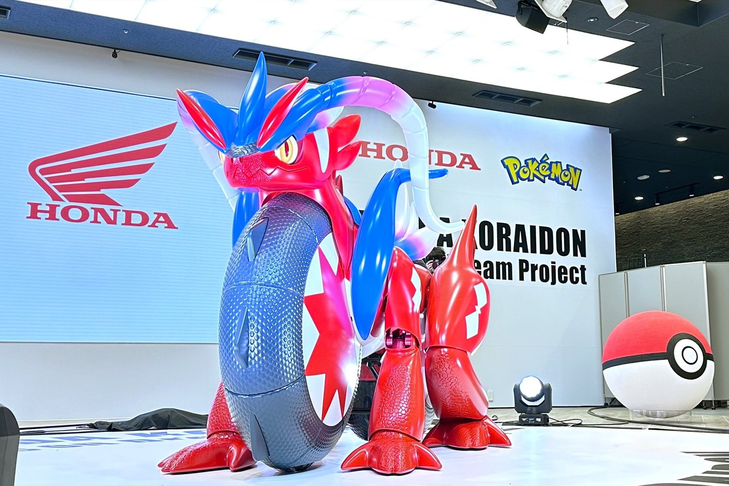 moto-honda-pokemon-2.jpg
