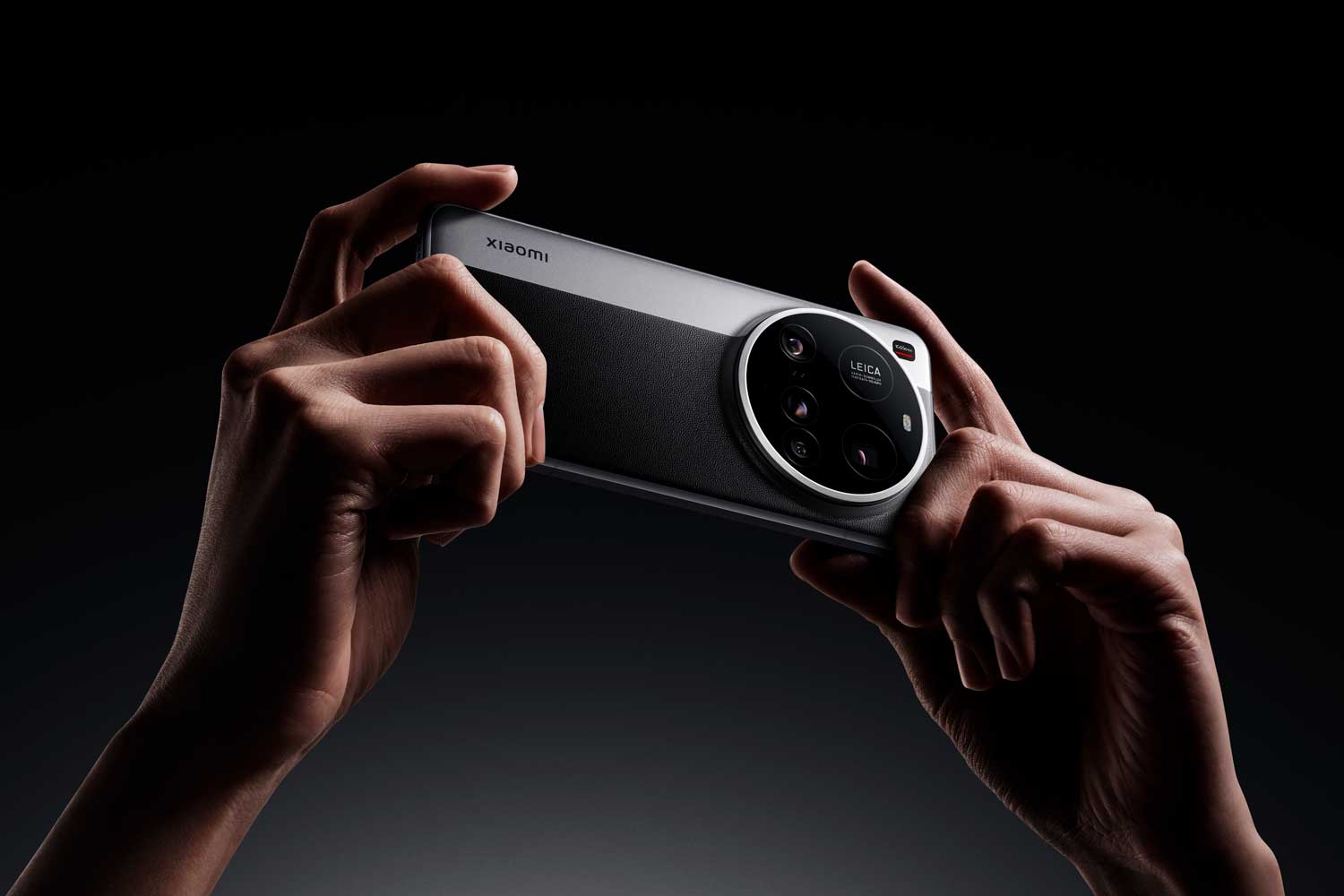 Xiaomi-15-Ultra-Handhold-06-R2-4.jpg