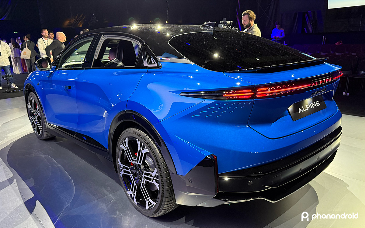alpine-A390-vue-ensemble.jpg