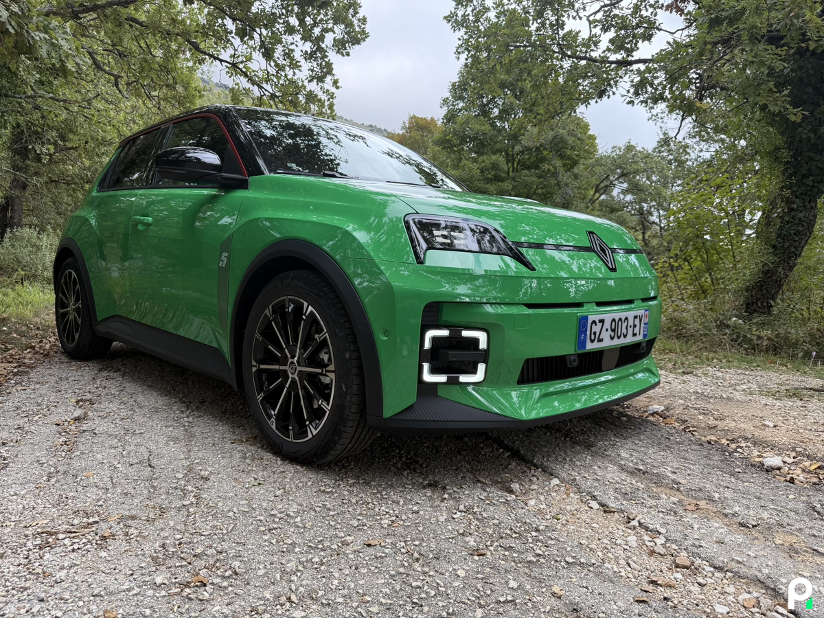R5-E-Tech-Avant-7.jpg