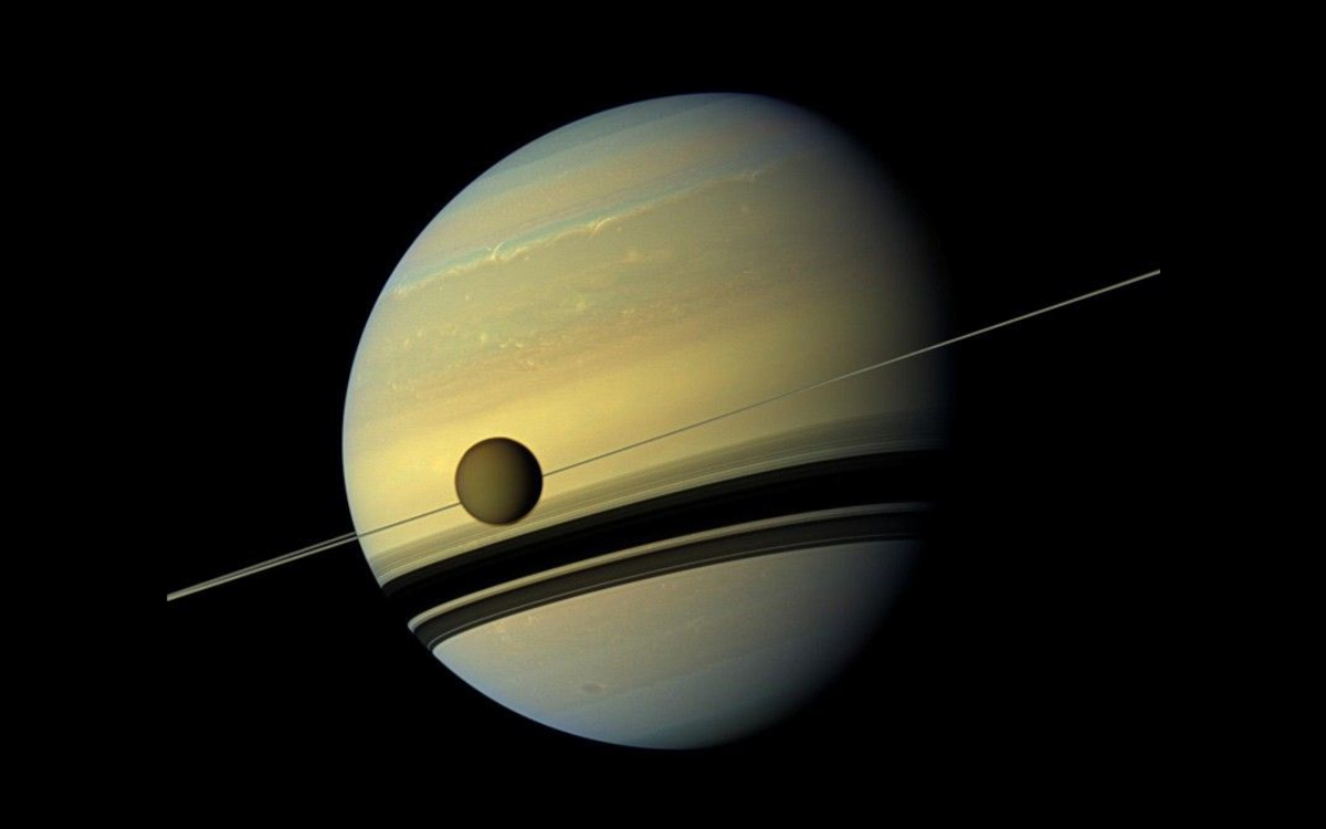 titan-lune-saturne.jpg