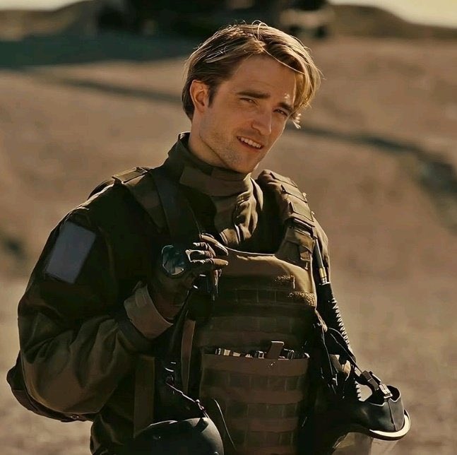 36ea7_robertpattinson.jpeg