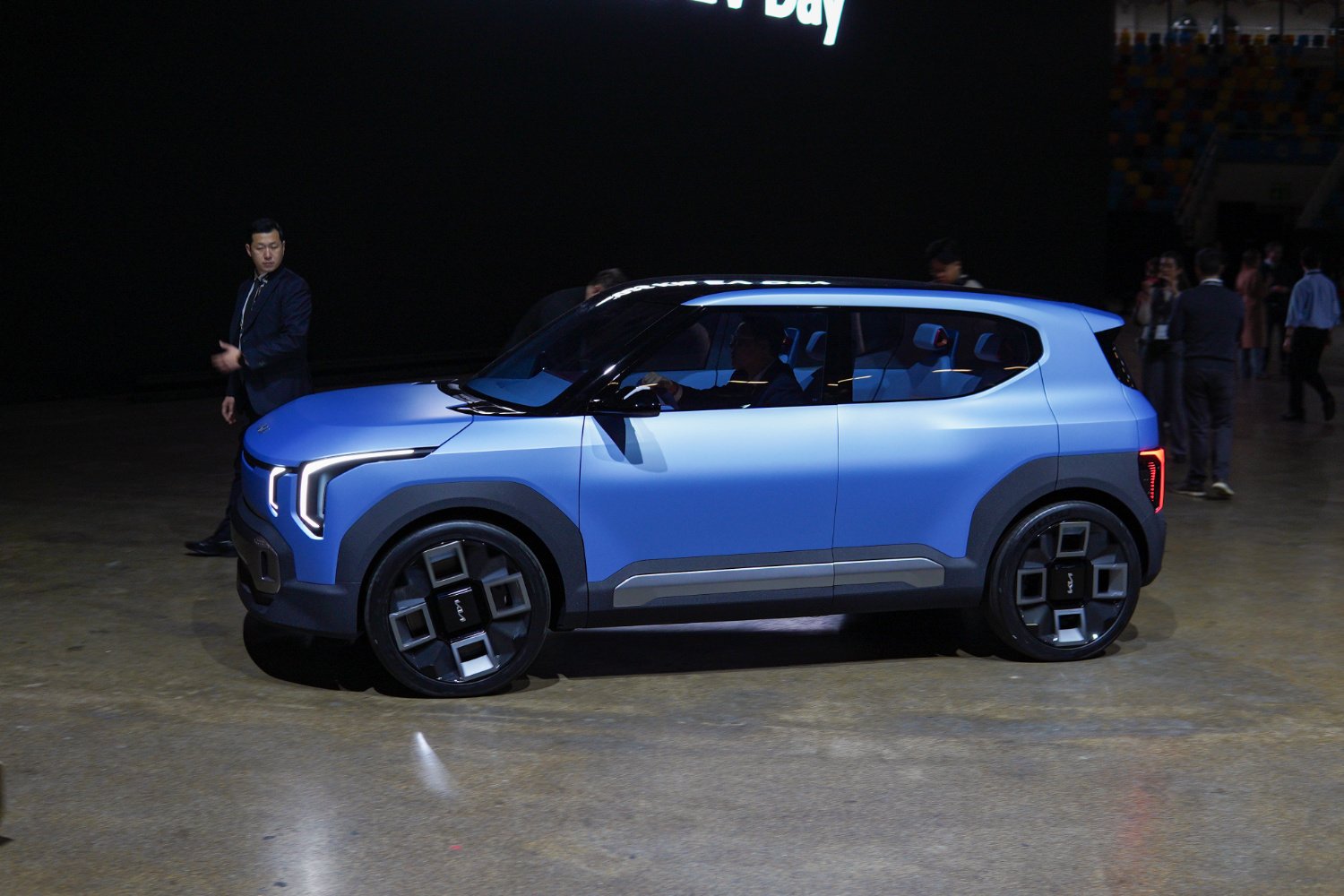 kia-ev2-concept-profil.jpg