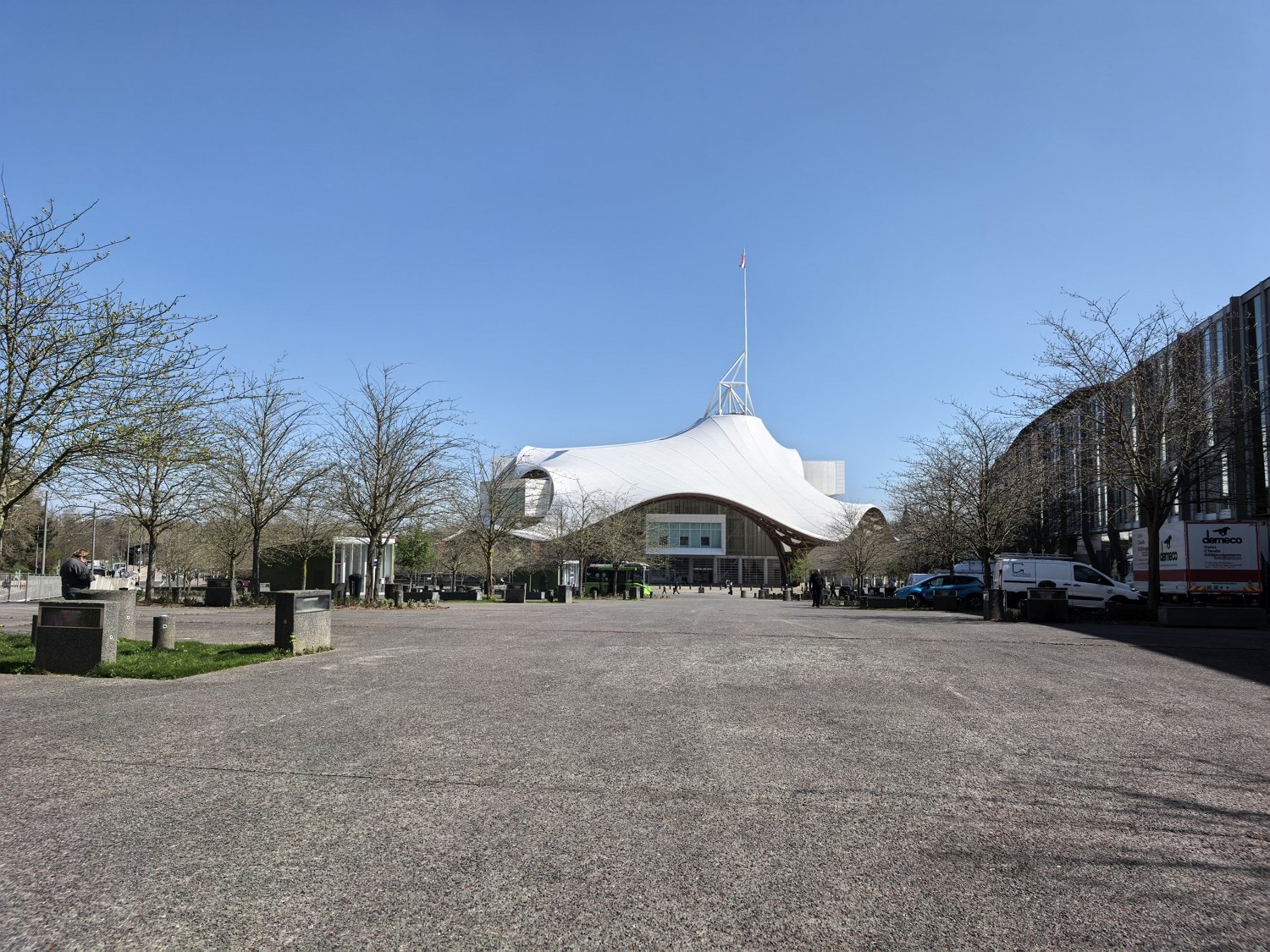 Huawei-Mate-X6-Grand-angle-3.jpg