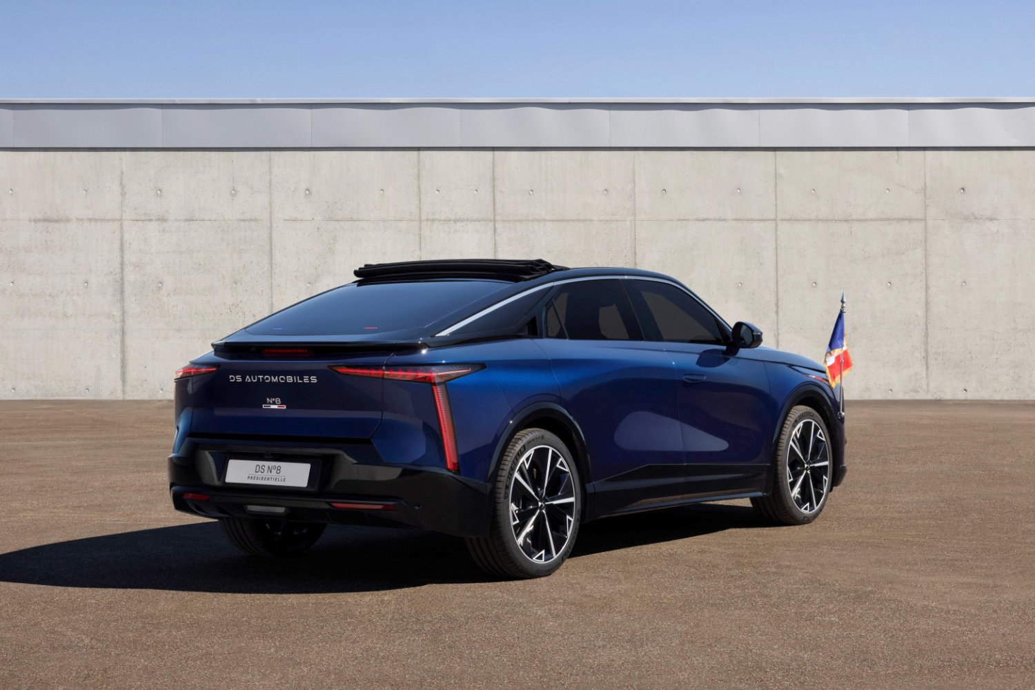 ds-8-presidentielle-voiture-electrique.jpg