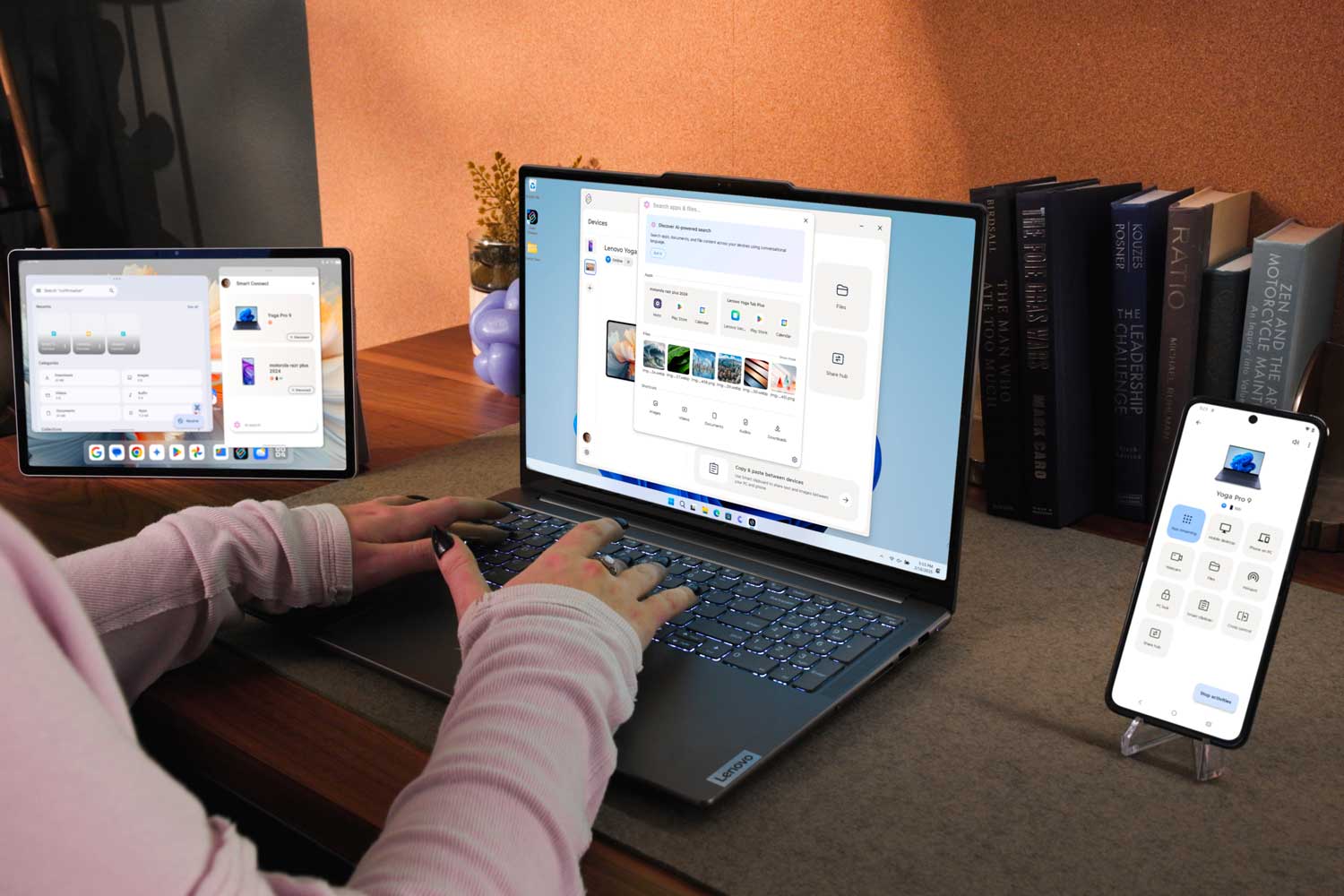 motorola-lenovo-3-screens.jpg