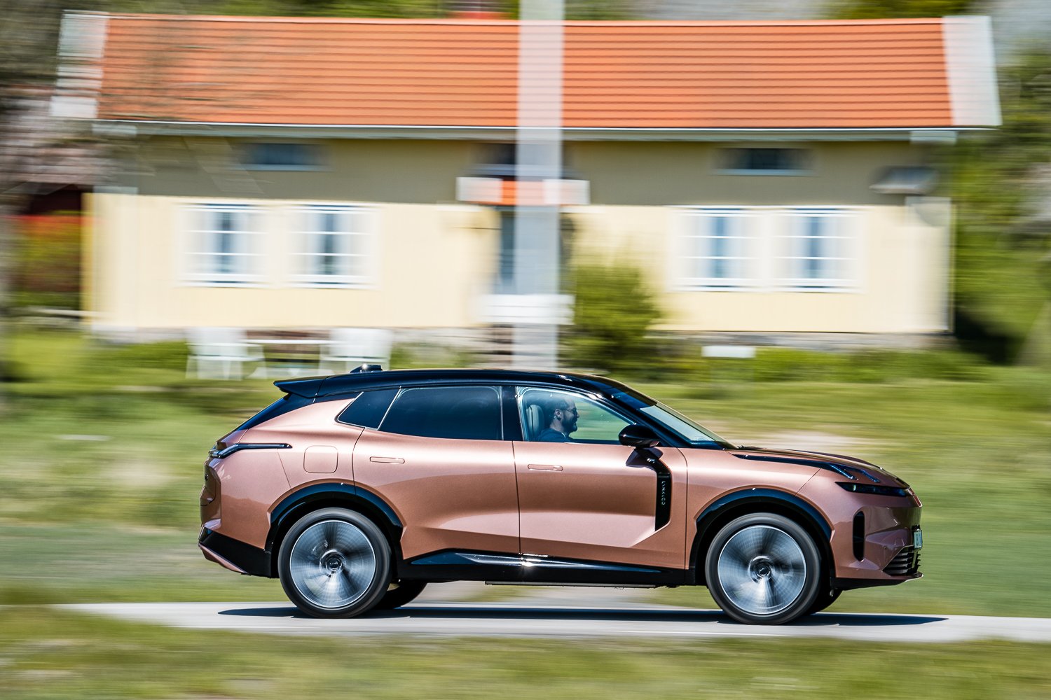 Lynk-Co-08-18.jpg