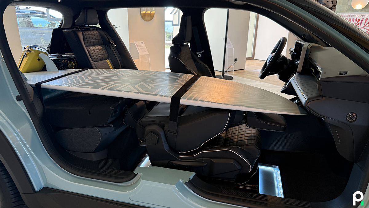 renault-4-e-tech-electric-16.jpg