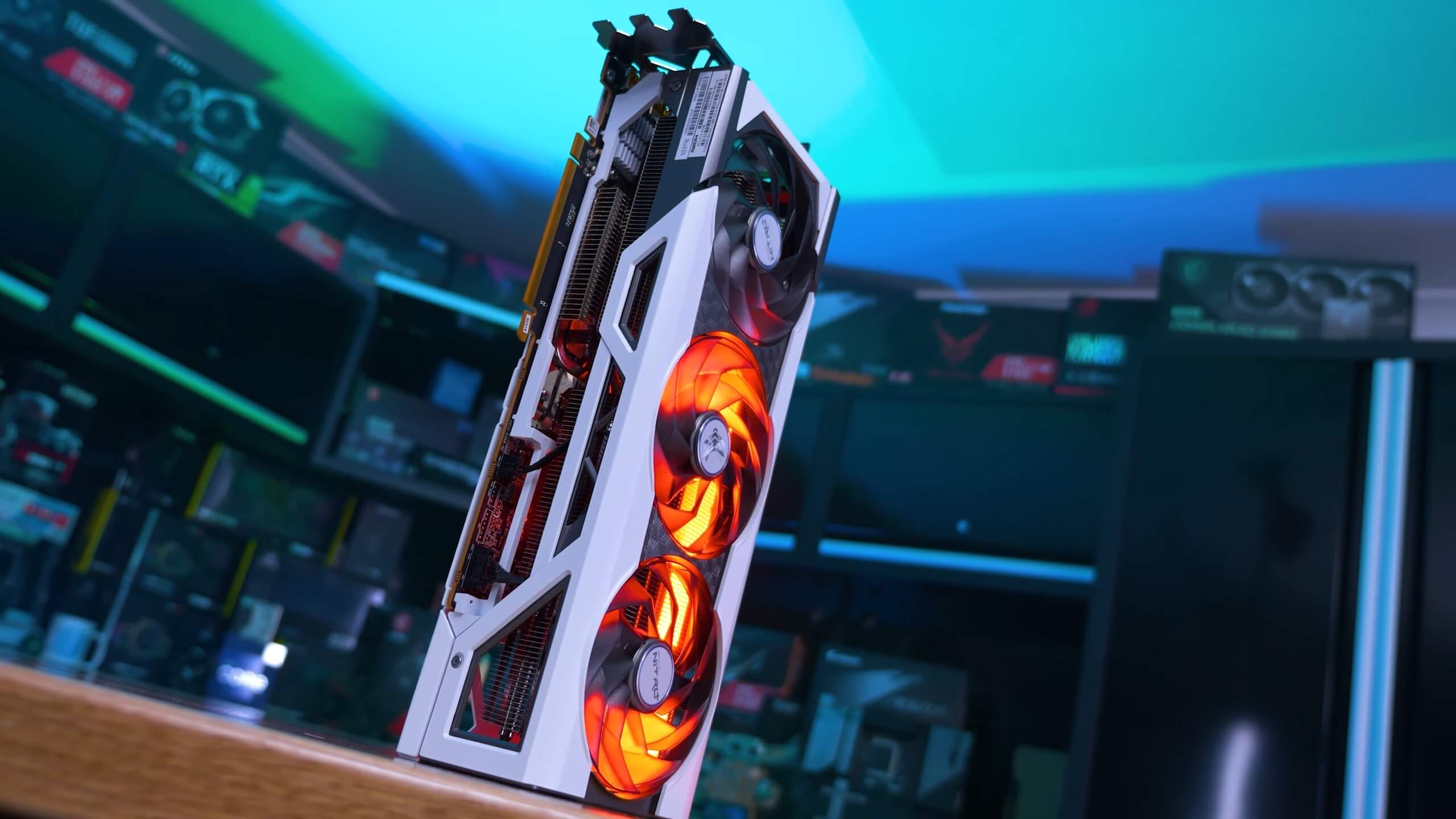 radeon-6950-10.jpg