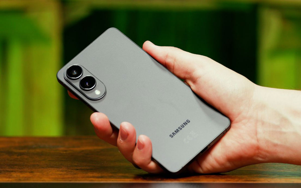 galaxy-s25-edge.jpg