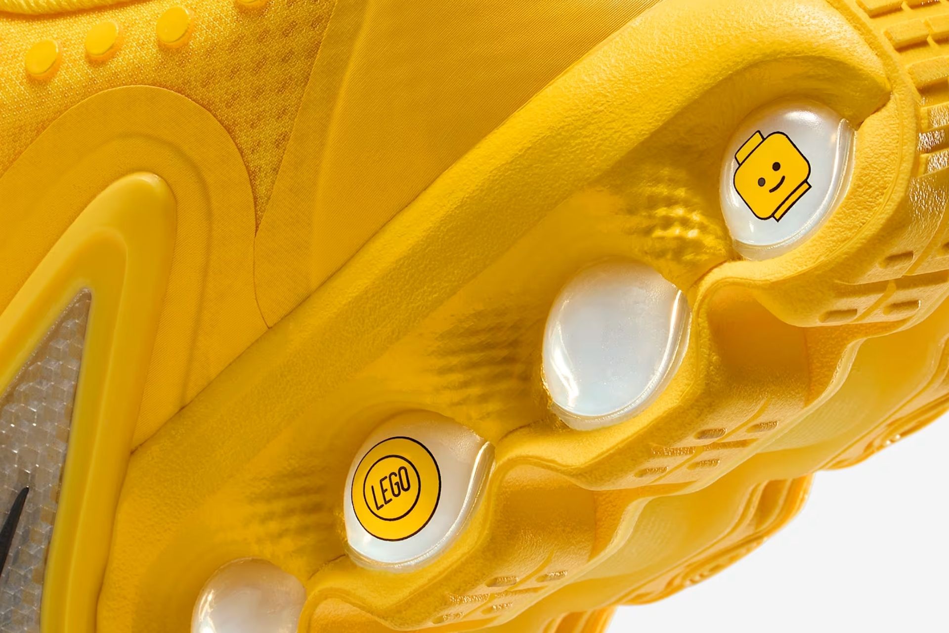 nike-lego.jpg