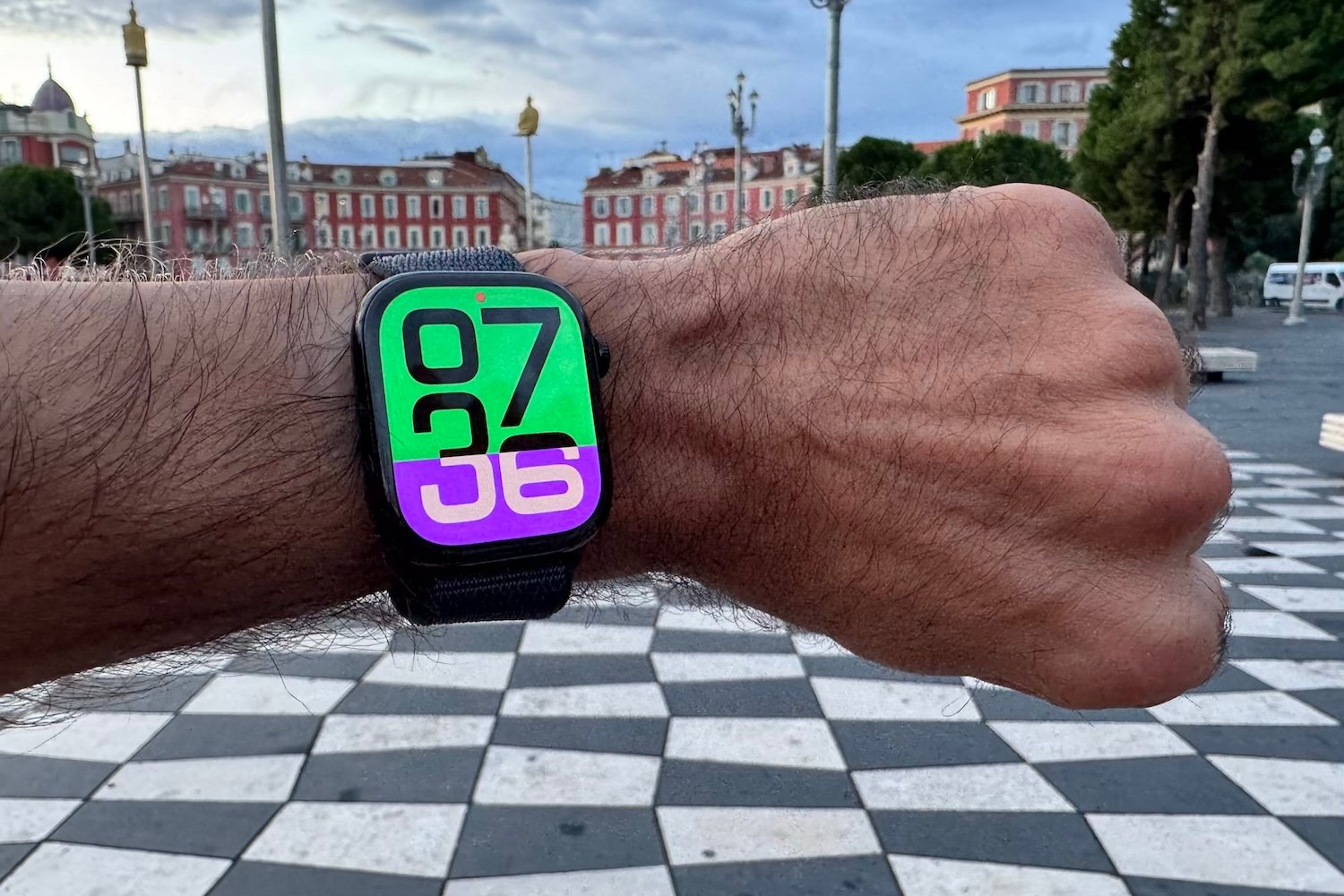 Apple-Watch-Series-104.jpg