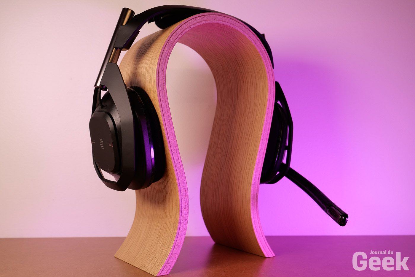 Logitech-Astro-A50-X-Live-07.jpg