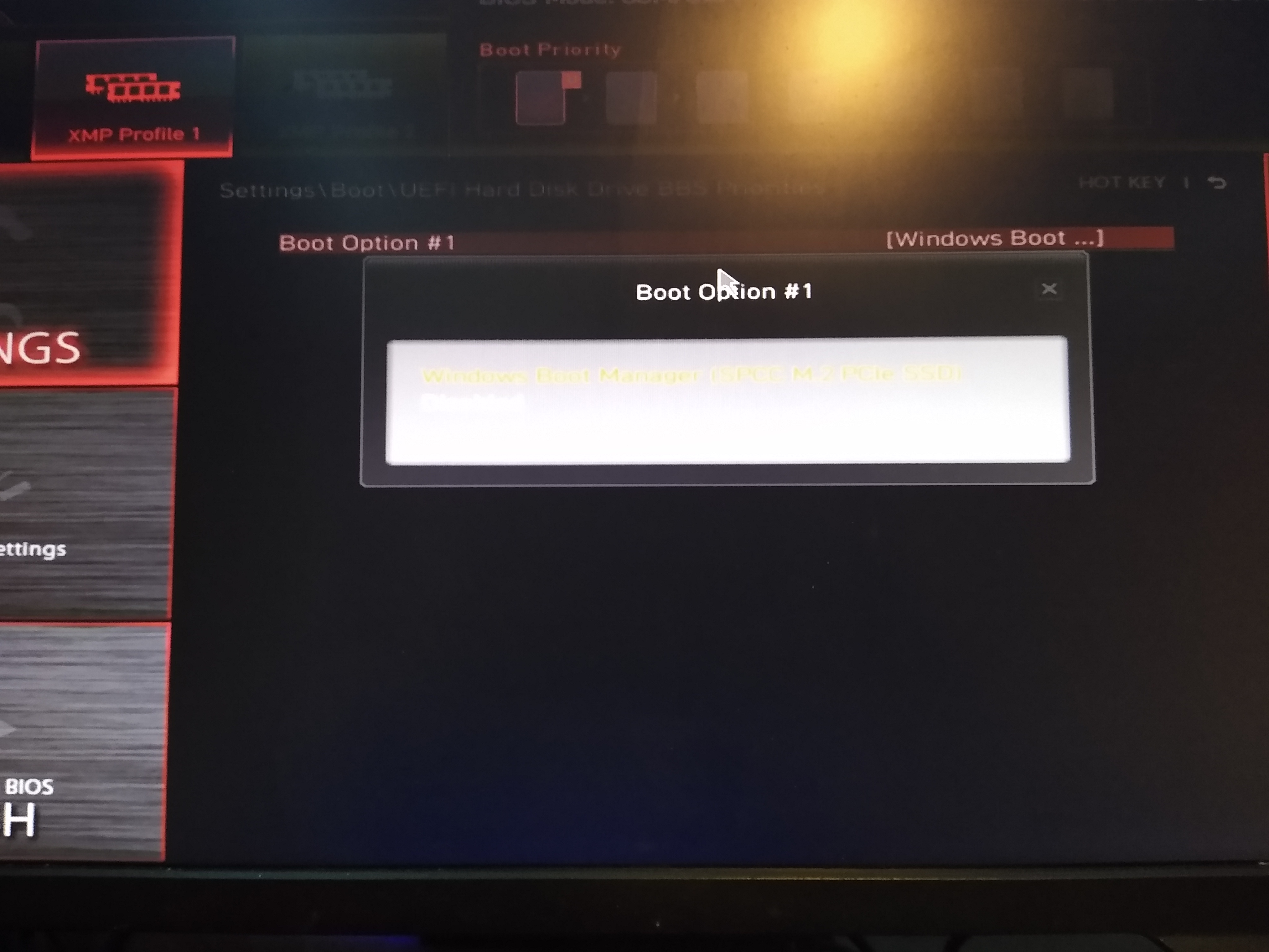 EStUsQ8.jpeg